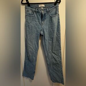 Abercrombie & Fitch Women's Curve Love Light Blue Straight-Leg Jeans